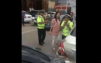 交警网友爆料视频,惊险一幕,视频记录现场惊魂瞬间 第2张 交警网友爆料视频,惊险一幕,视频记录现场惊魂瞬间 第2张