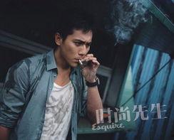 刘烨扒爷爆料视频大全集,揭秘娱乐圈幕后真相  第3张