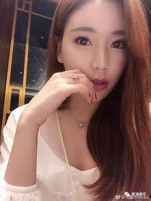 网红劈腿吃瓜,吃瓜群众热议背后的真相 第2张 网红劈腿吃瓜,吃瓜群众热议背后的真相 第2张
