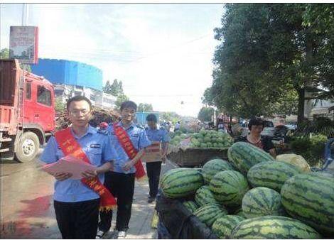 陇南文县网红吃瓜事件,一场网络狂欢背后的真相与反思 第3张 陇南文县网红吃瓜事件,一场网络狂欢背后的真相与反思 第3张