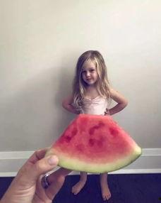 吃瓜头条网红明星,揭秘网红明星的吃瓜盛宴 第3张 吃瓜头条网红明星,揭秘网红明星的吃瓜盛宴 第3张