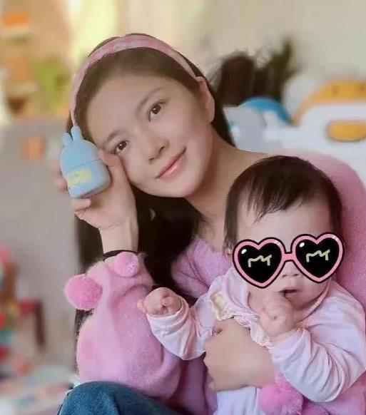 娱乐圈最新爆料动态视频,视频揭秘明星幕后真相! 第2张 娱乐圈最新爆料动态视频,视频揭秘明星幕后真相! 第2张